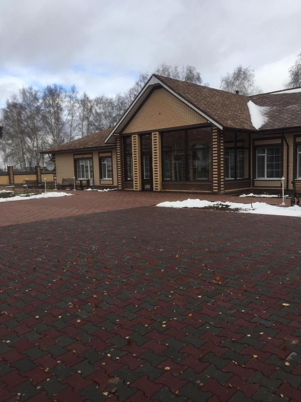Scandi Hotel Makinsk Экстерьер фото